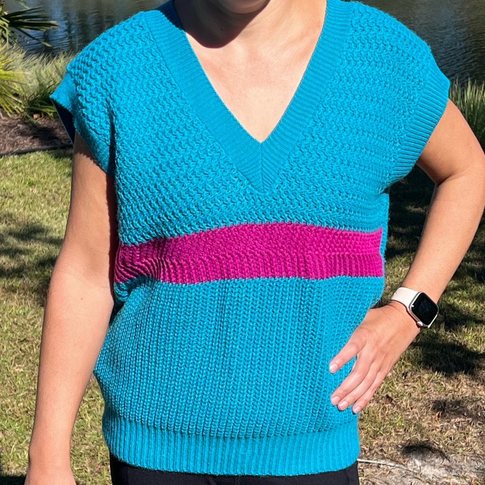 Vintage sweater vest V-neck knit Chic by H.I.S medium M knitted colorblock top